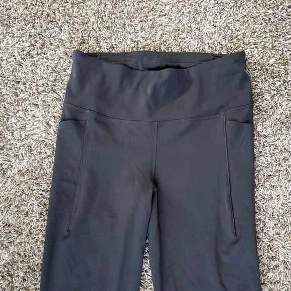 Calia by Carrie underwood Power Lux Leggings Gray Pockets size Medium - Picture 3 of 13
